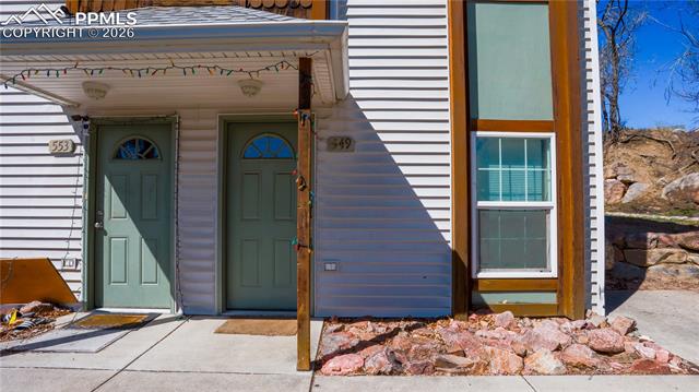 549 Dale St, Colorado Springs, CO 80905