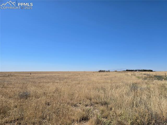 View of nature featuring a rural view