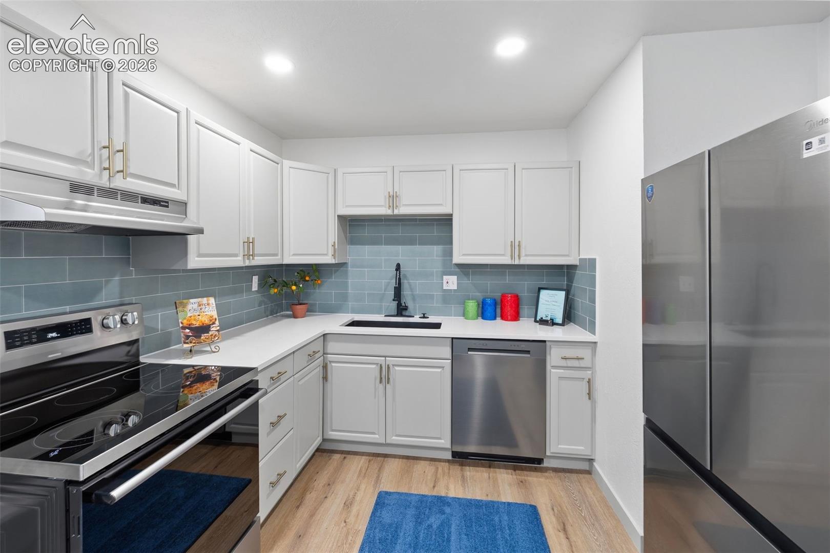 Photo 10 of 2540 Naples Drive, Colorado Springs