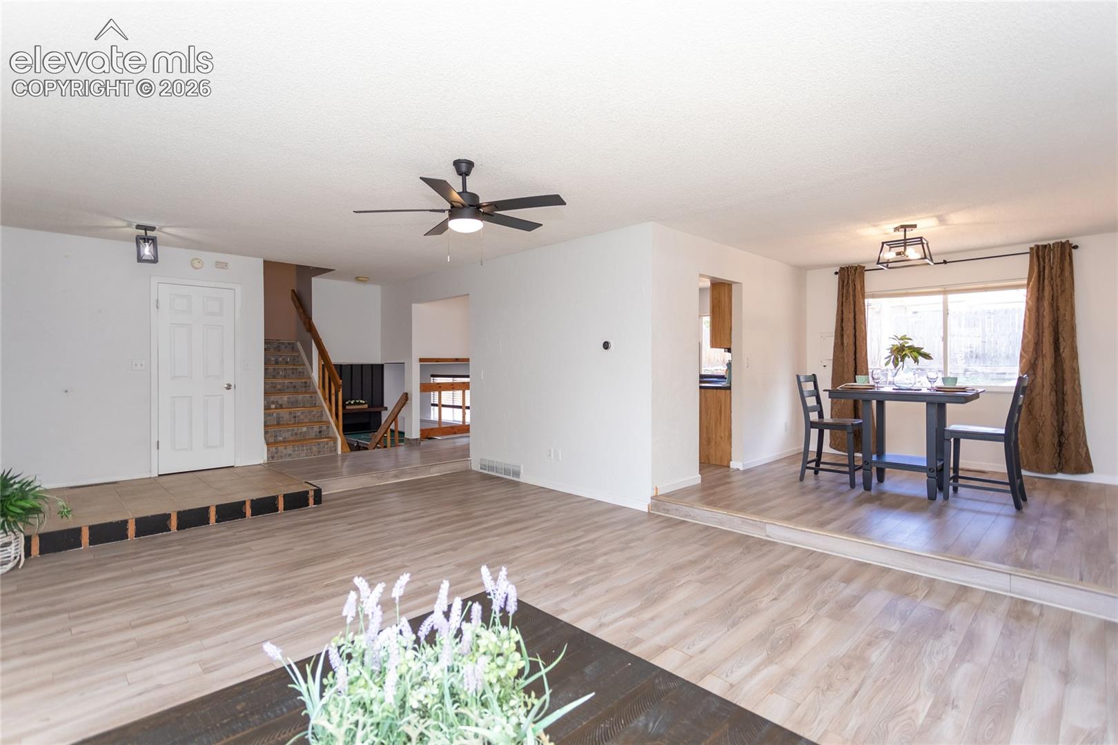 Photo 11 of 3121 Breckenridge Drive, Colorado Springs