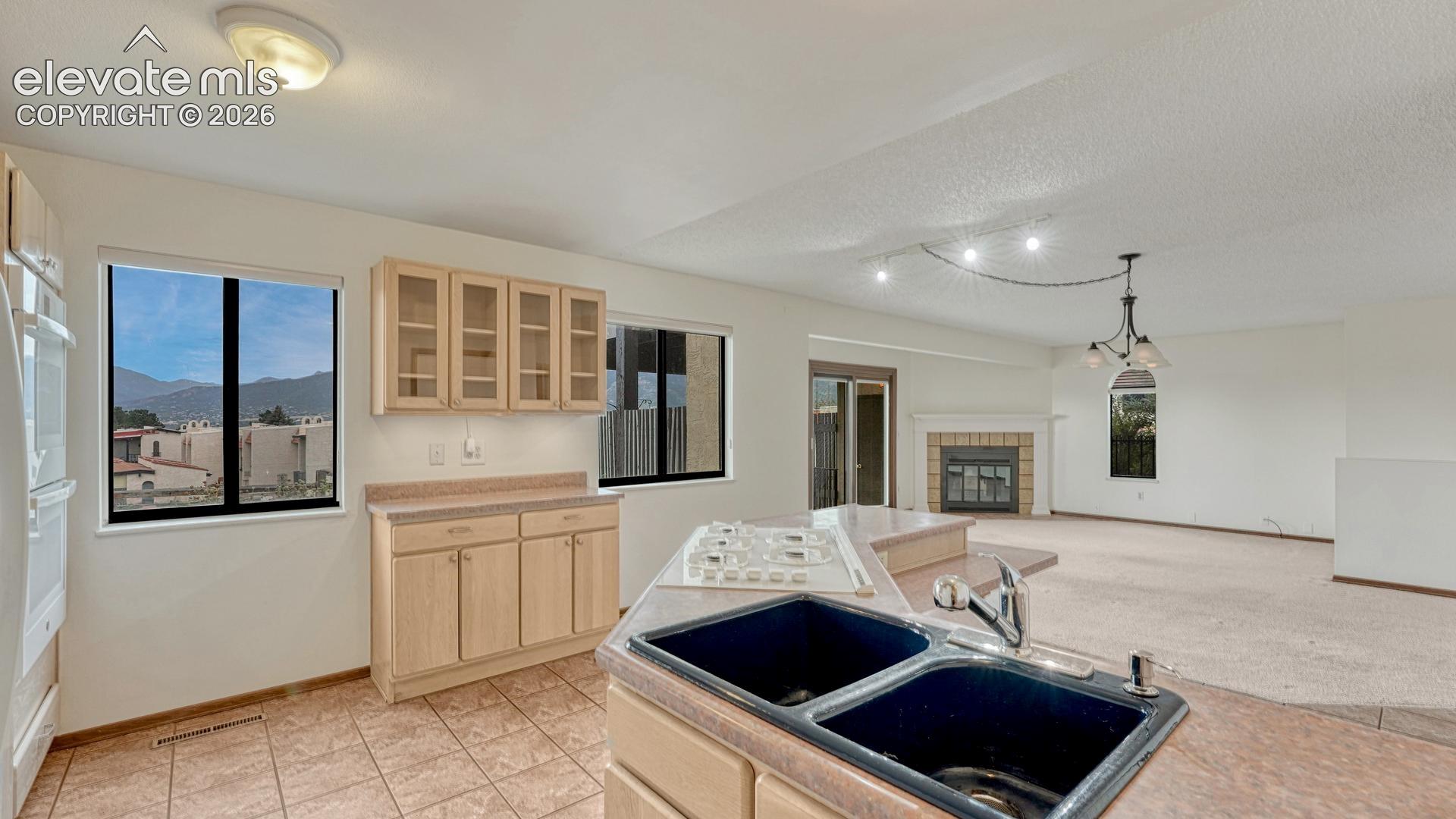 Photo 18 of 1118 Fontmore Road #B, Colorado Springs