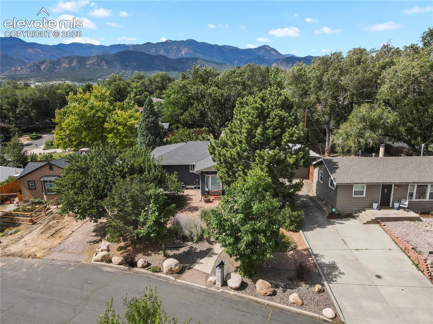 Photo 45 of 1516 Dorchester Drive, Colorado Springs