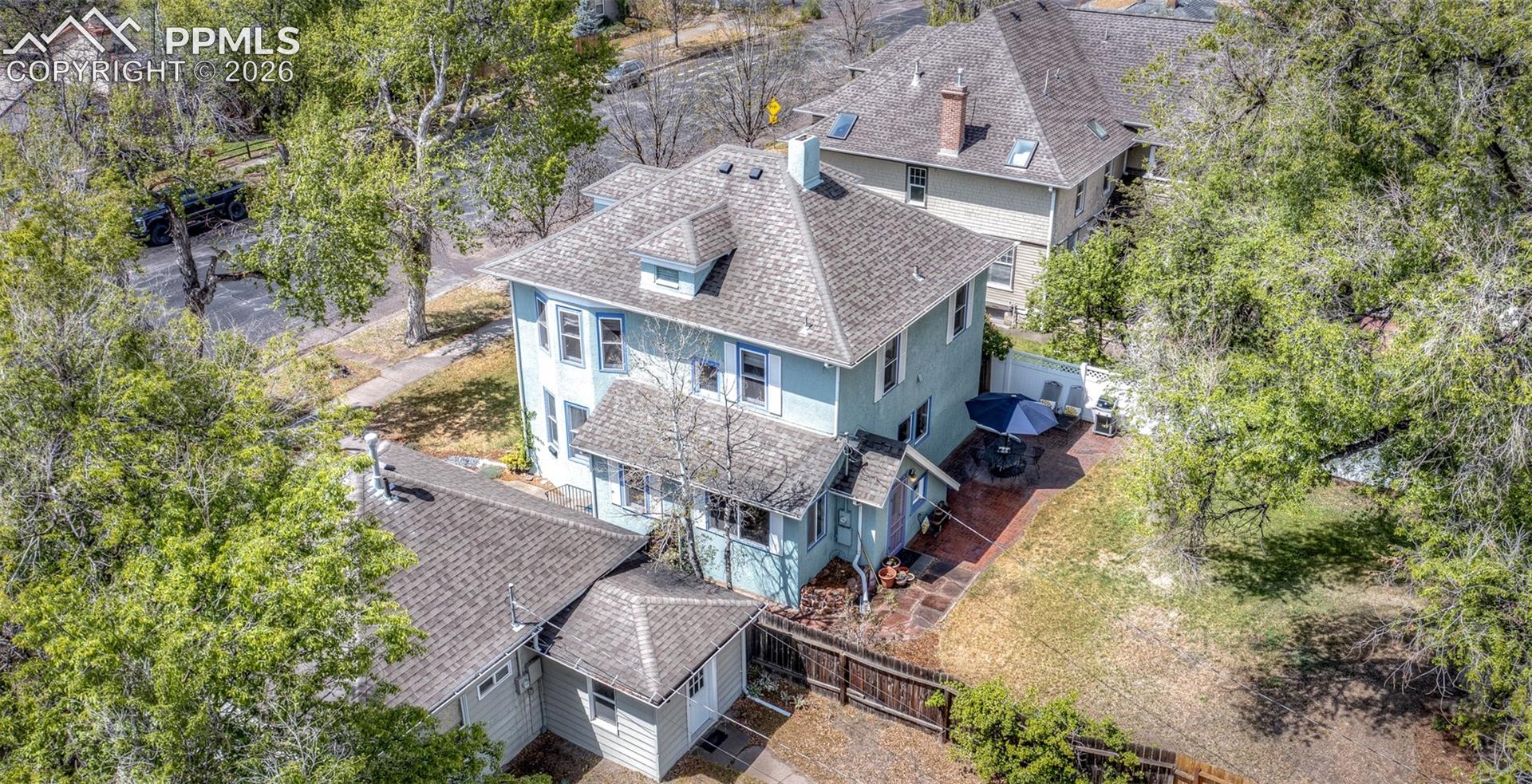 1517 Corona St, Colorado Springs, CO 80907