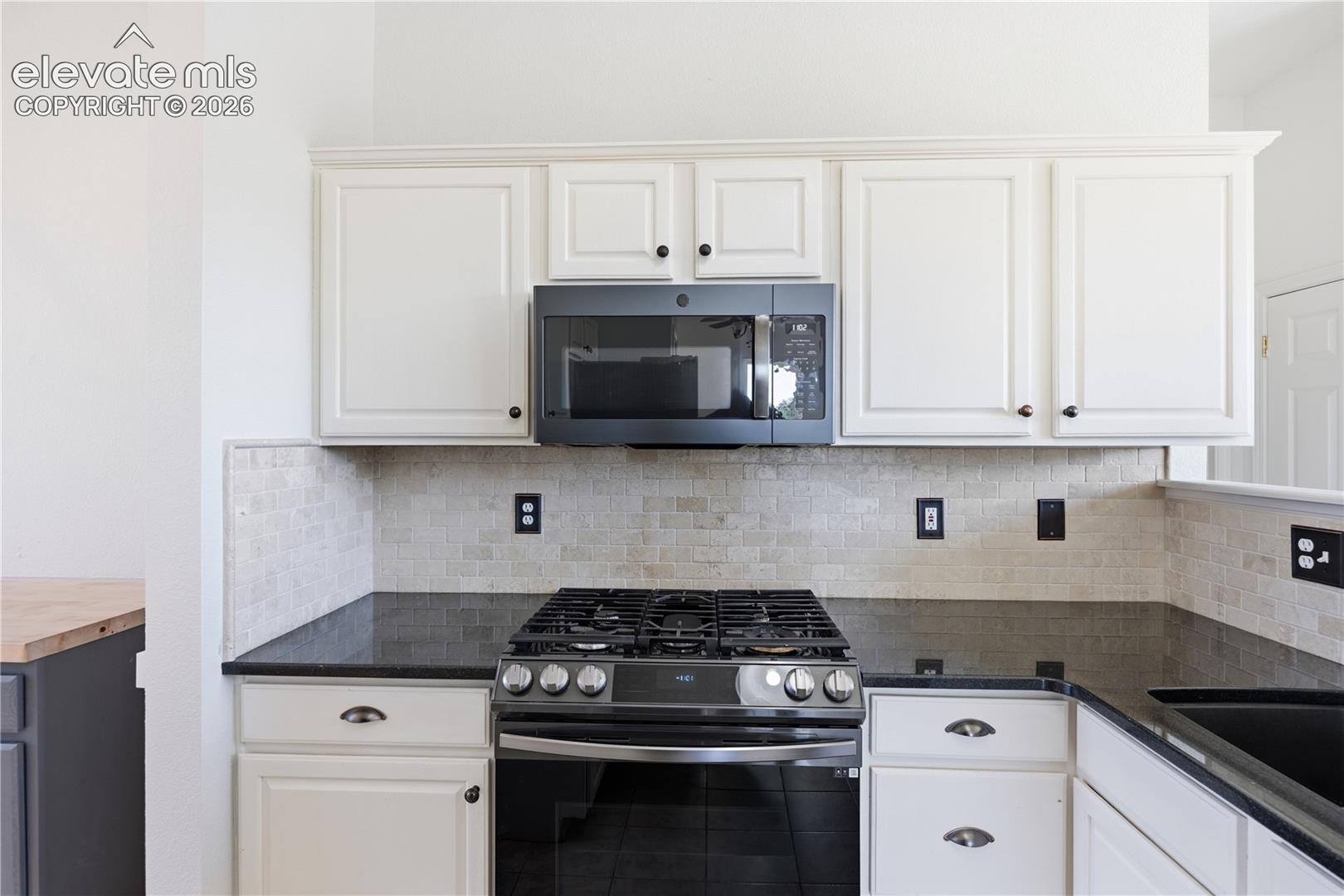 Photo 14 of 6650 Riata Court, Colorado Springs
