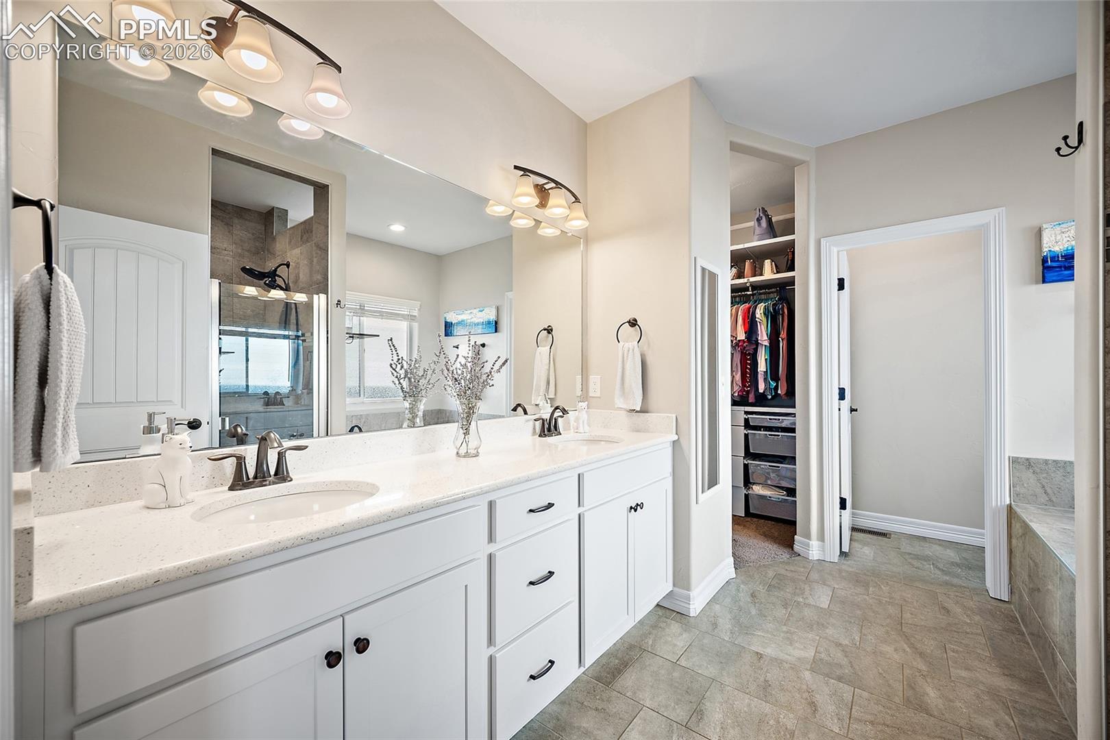 Photo 20 of 12646 Windingwalk Drive, Peyton