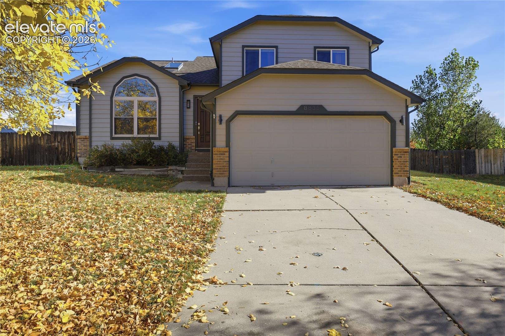 4-BEDROOM, 3-BATH HOME WITH A BASEMENT AND 2-CAR GARAGE, LOCATED ON A CUL-DE-SAC IN THE MATURE GATEHOUSE NEIGHBORHOOD