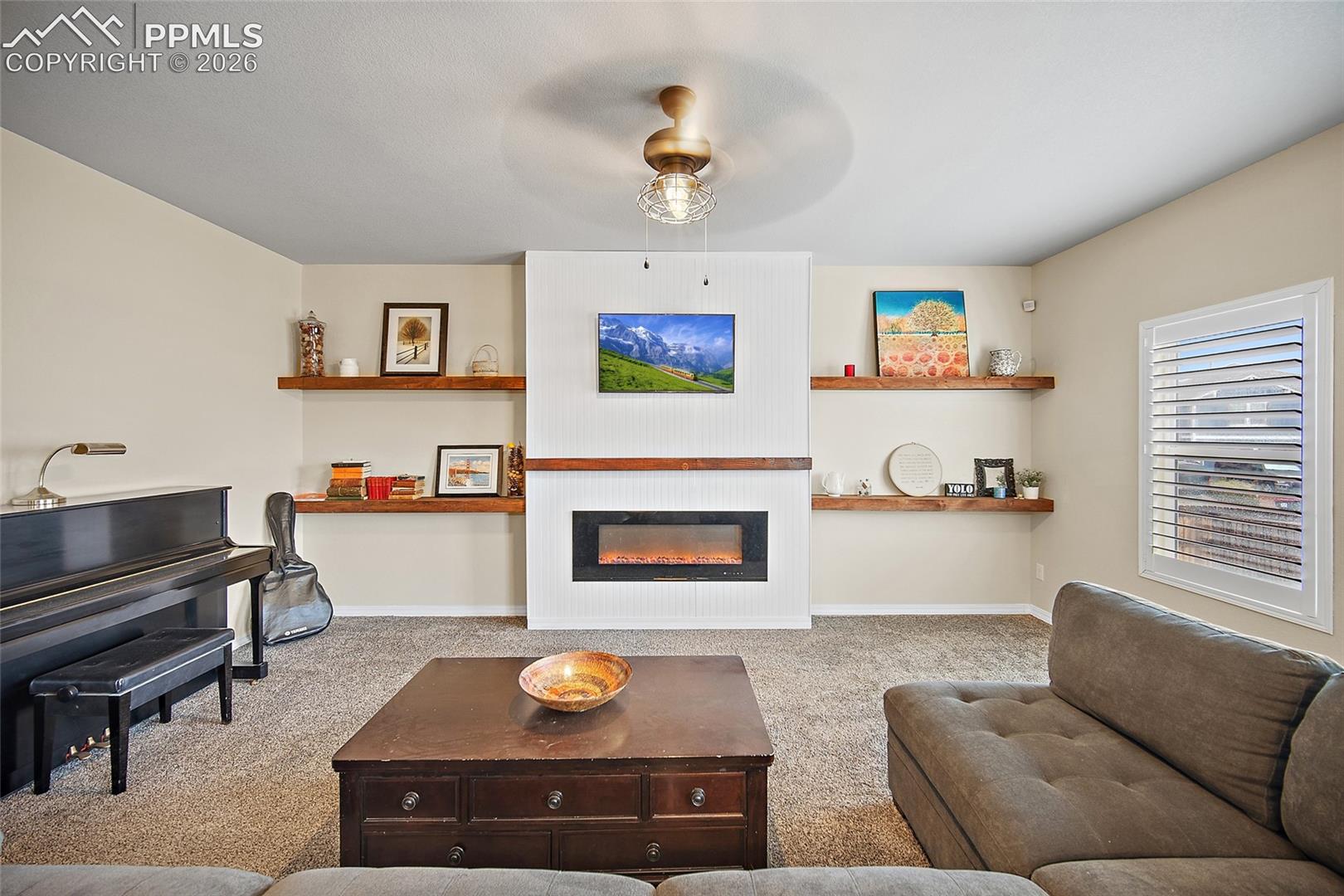 Photo 10 of 7702 Berwyn Loop, Peyton