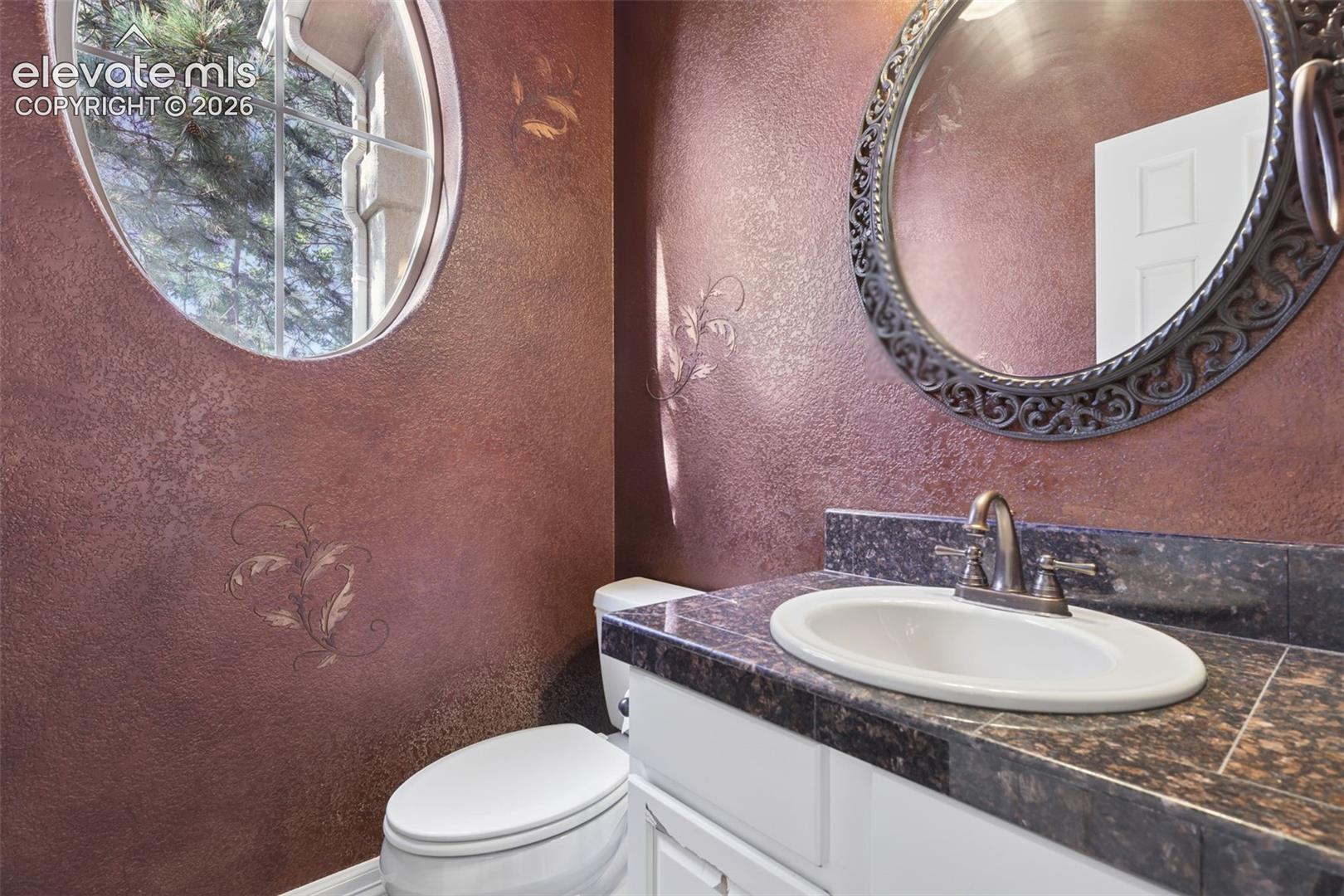 Photo 11 of 274 Balmoral Way, Colorado Springs
