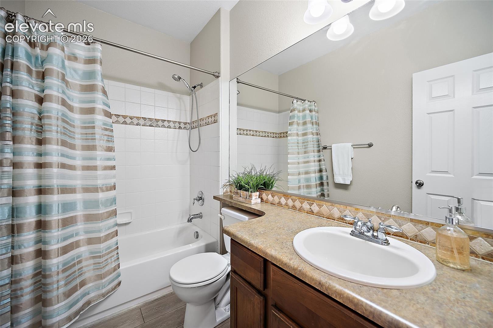 Photo 9 of 7938 Silver Birch Drive, Colorado Springs