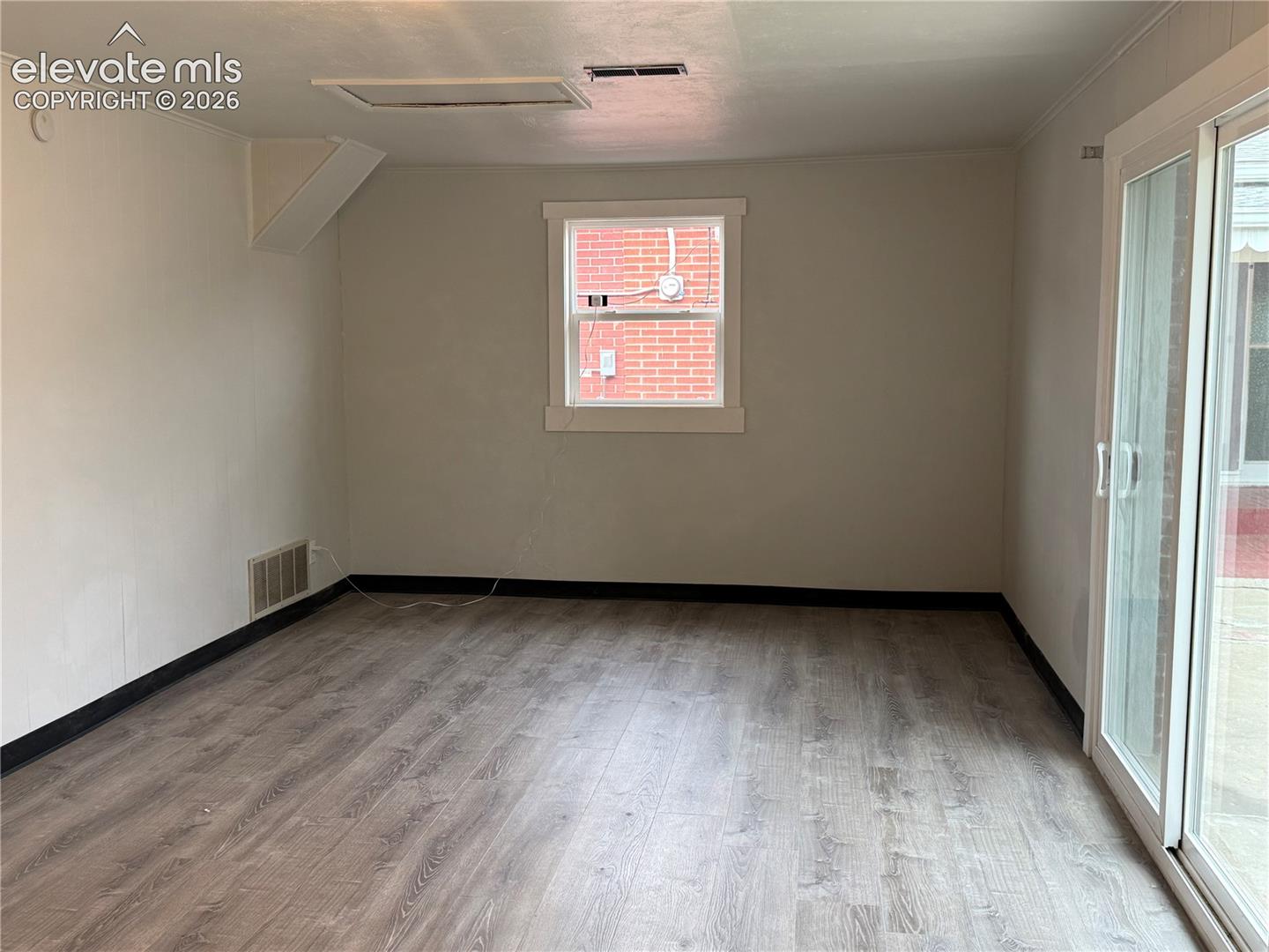 Bonus Room in Garage