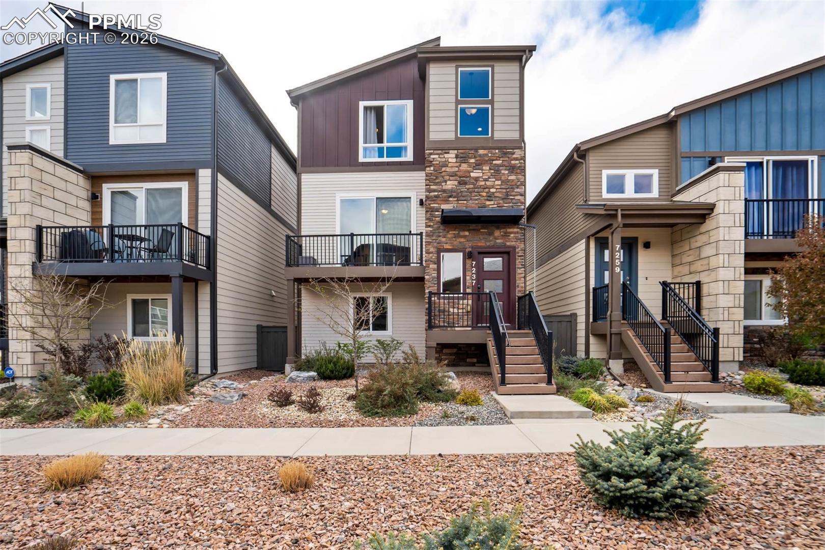 7237 Treebrook Ln, Colorado Springs, CO 80918