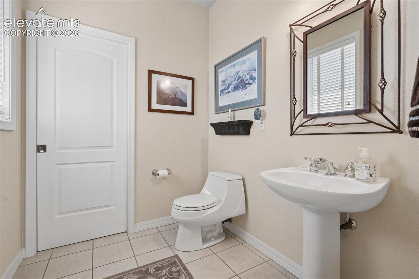 Main Level Guest Bath