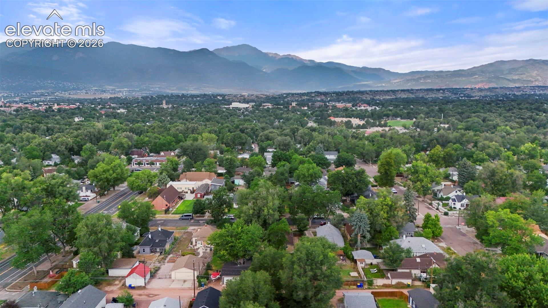 Close to Downtown!