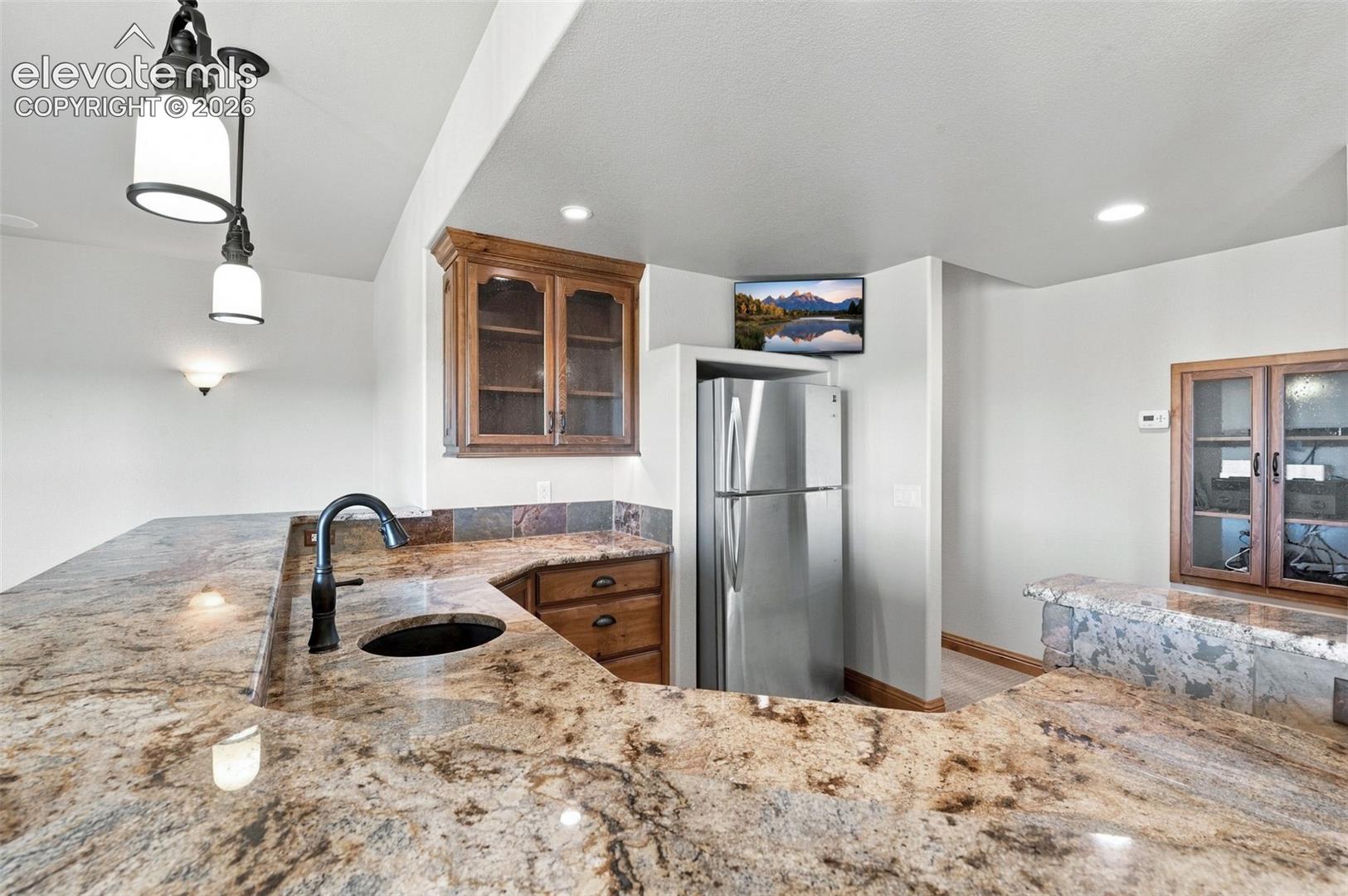 Basement wet bar