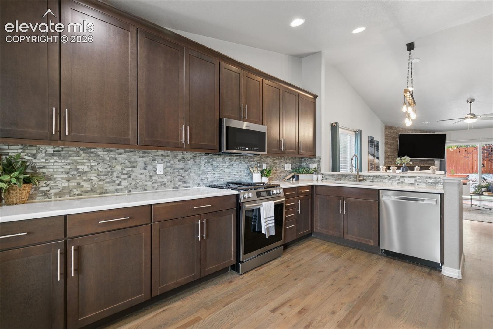 Photo 6 of 6840 Mustang Rim Drive, Colorado Springs