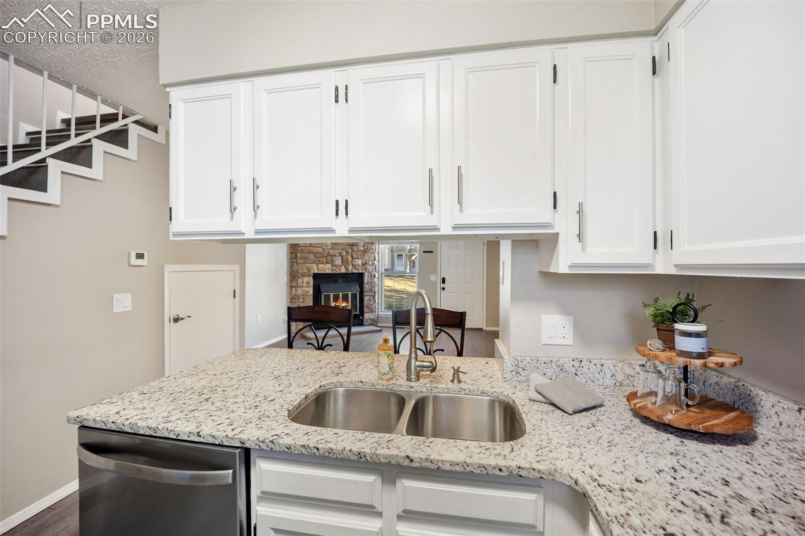 Photo 12 of 3618 Queen Anne Way, Colorado Springs