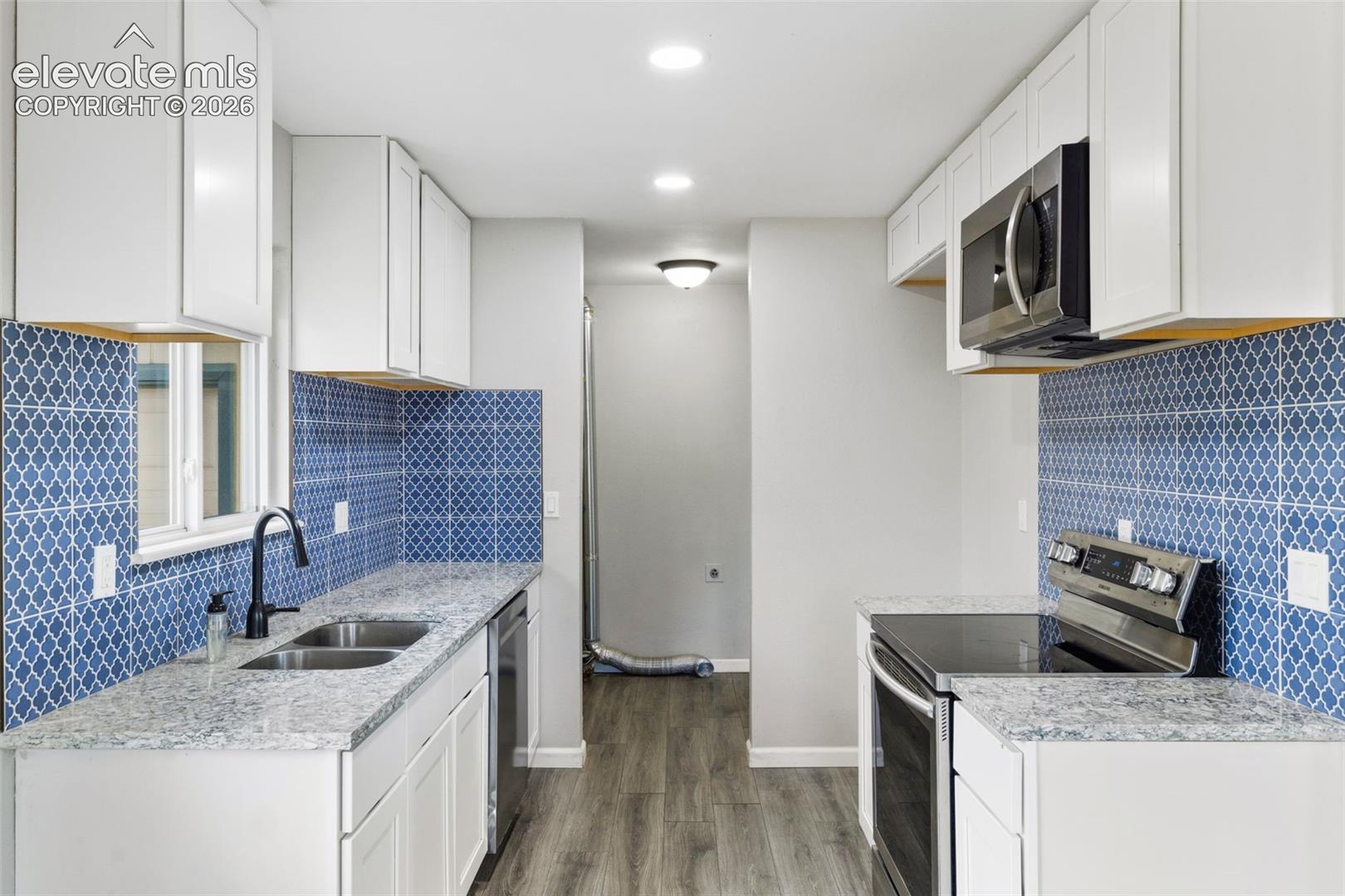 Photo 9 of 2149 Whitewood Drive, Colorado Springs