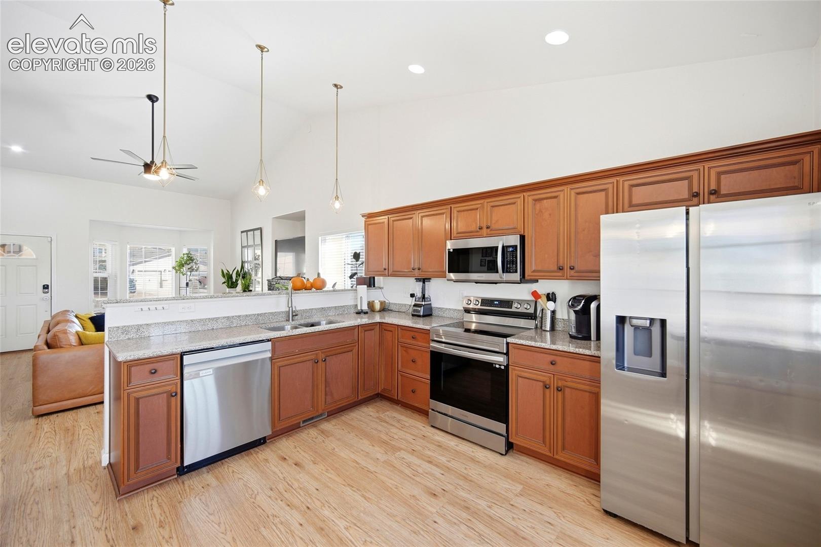 Photo 9 of 7454 Waterside Drive, Colorado Springs
