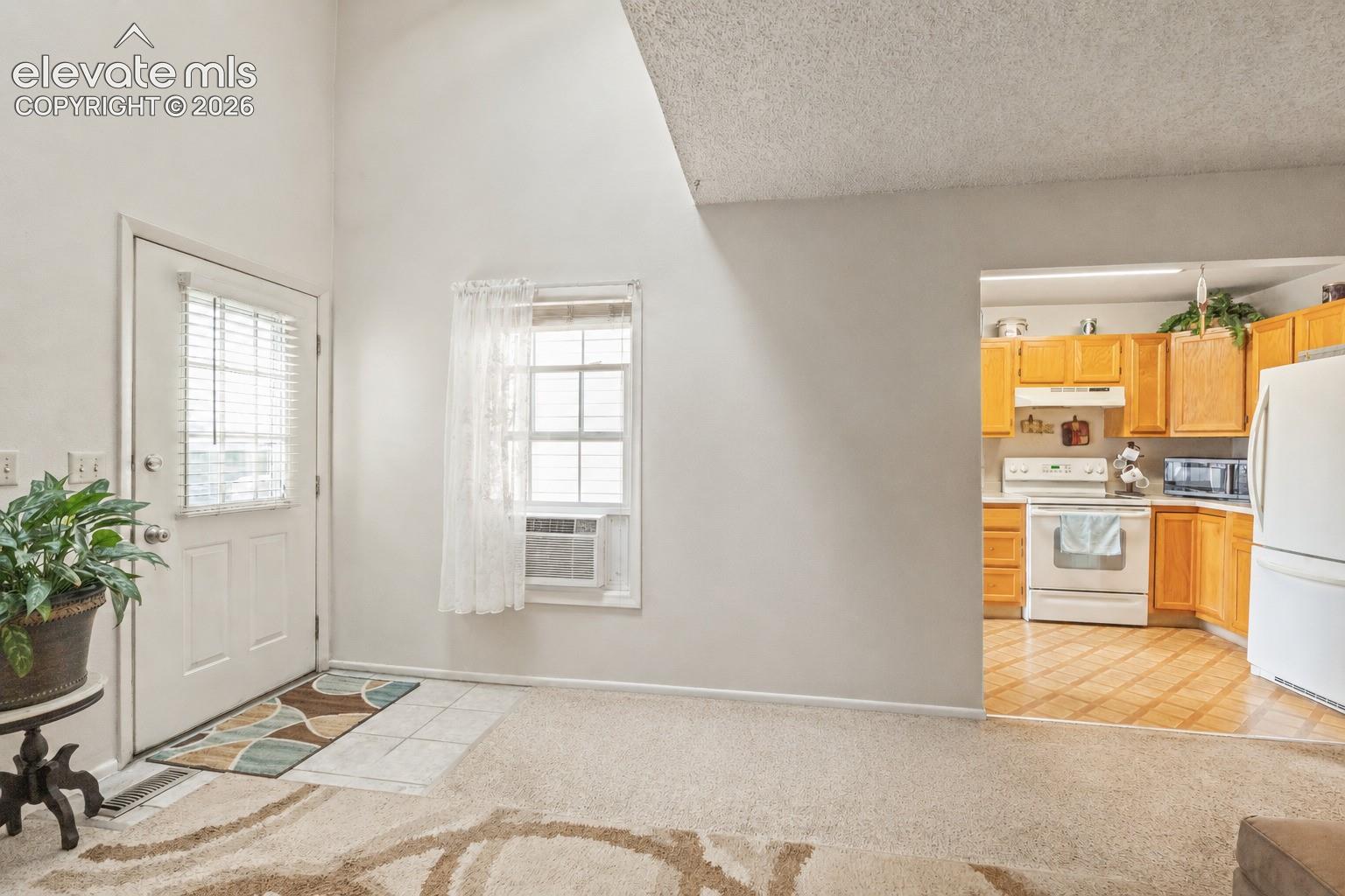 Photo 9 of 6608 Bobtail Drive, Colorado Springs