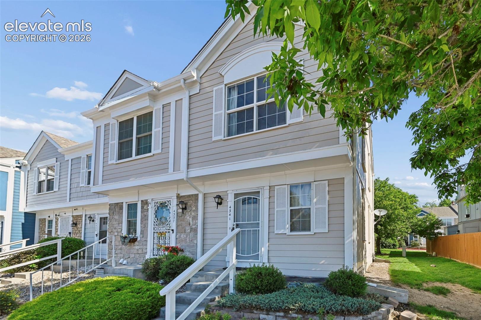 Featured Homes Featured Homes