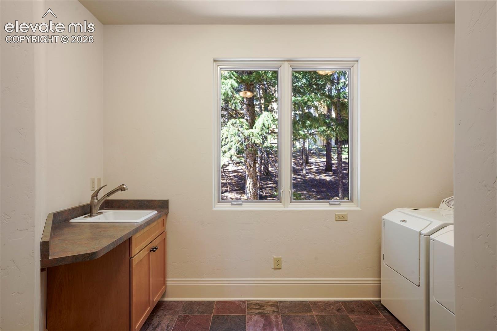 Photo 17 of 4890 Broadlake View, Colorado Springs