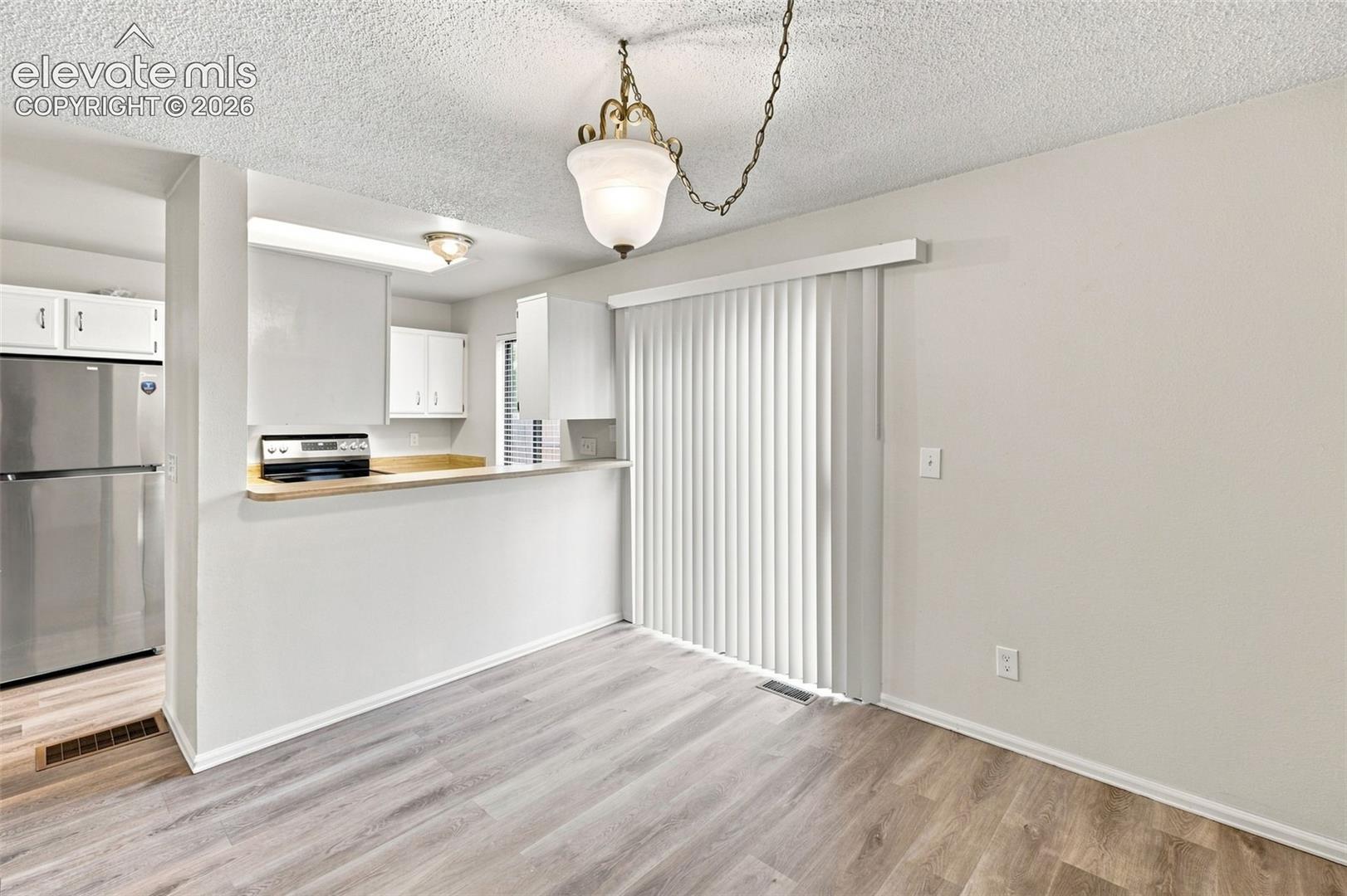 Photo 11 of 826 London Green Way, Colorado Springs