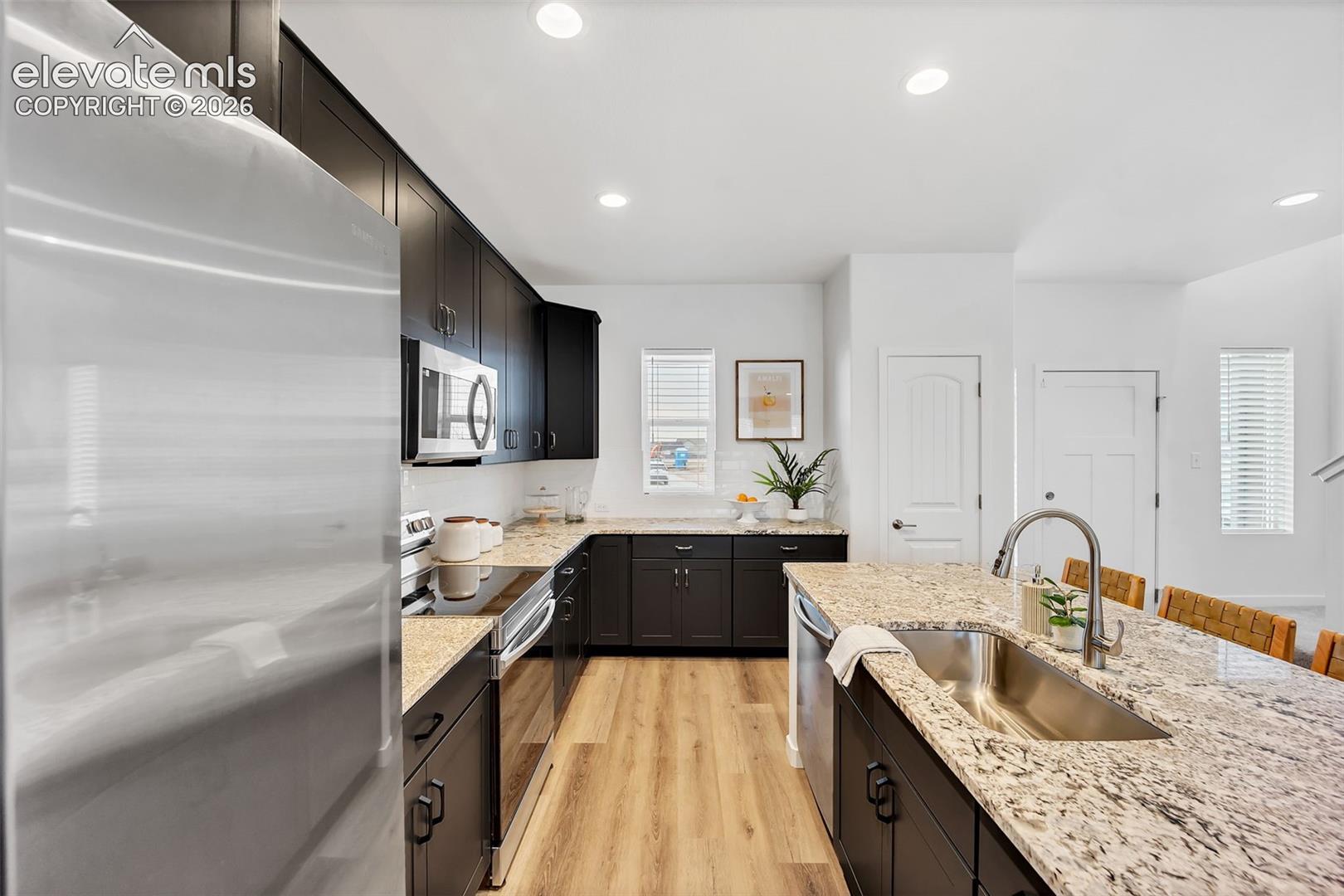 Photo 6 of 8180 Manor House Way, Colorado Springs