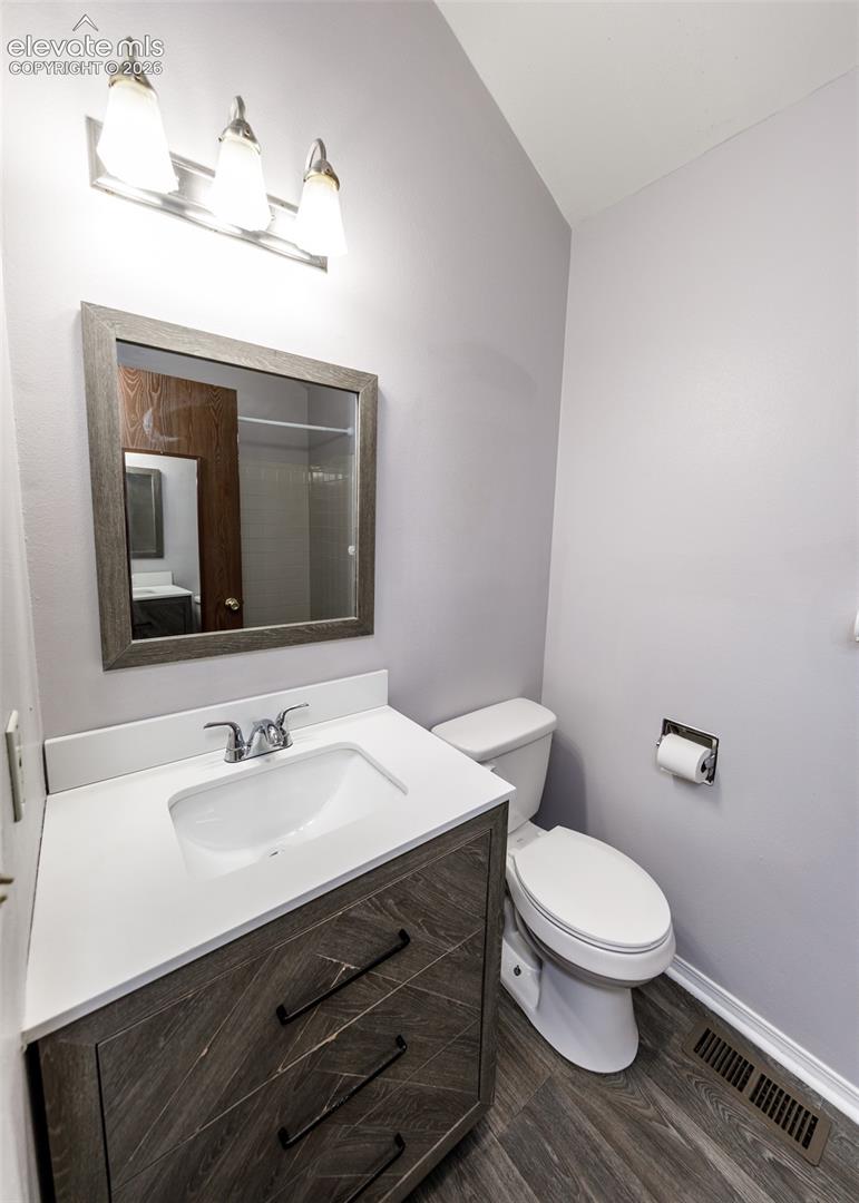 Bathroom Up Full