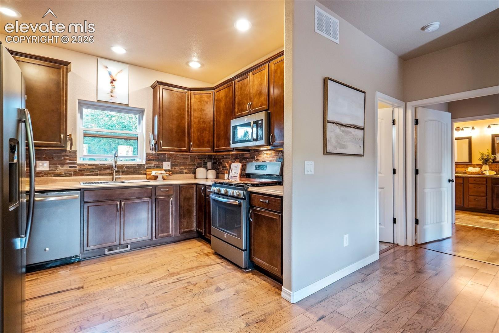 Photo 10 of 119 Remwood Circle, Divide