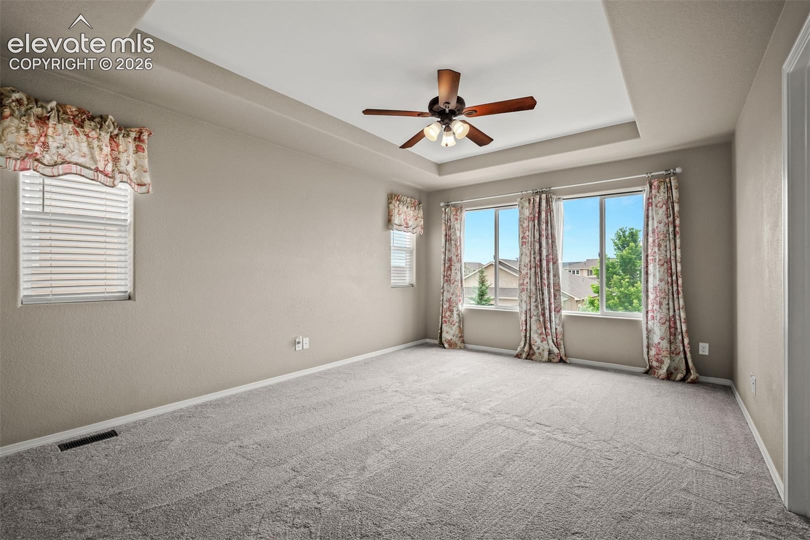 7242 Lewis Clark Trail