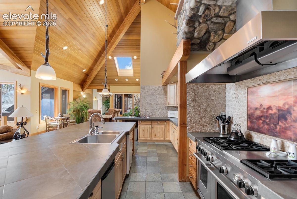 Photo 8 of 348 Jade Road, Silverthorne