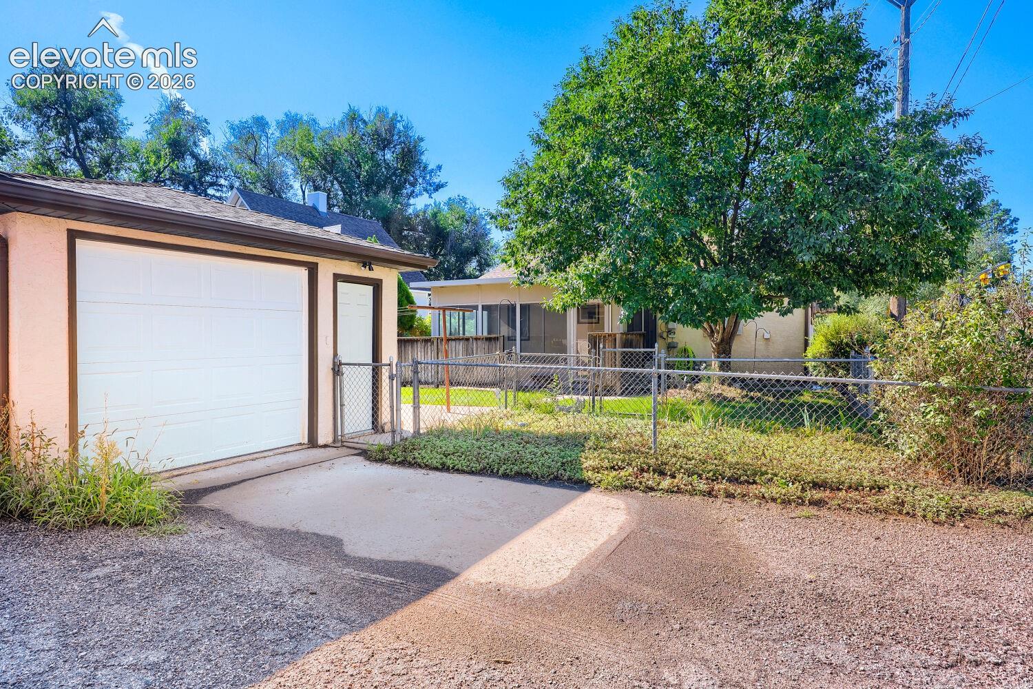 618 E Uintah St, Colorado Springs, CO 80903