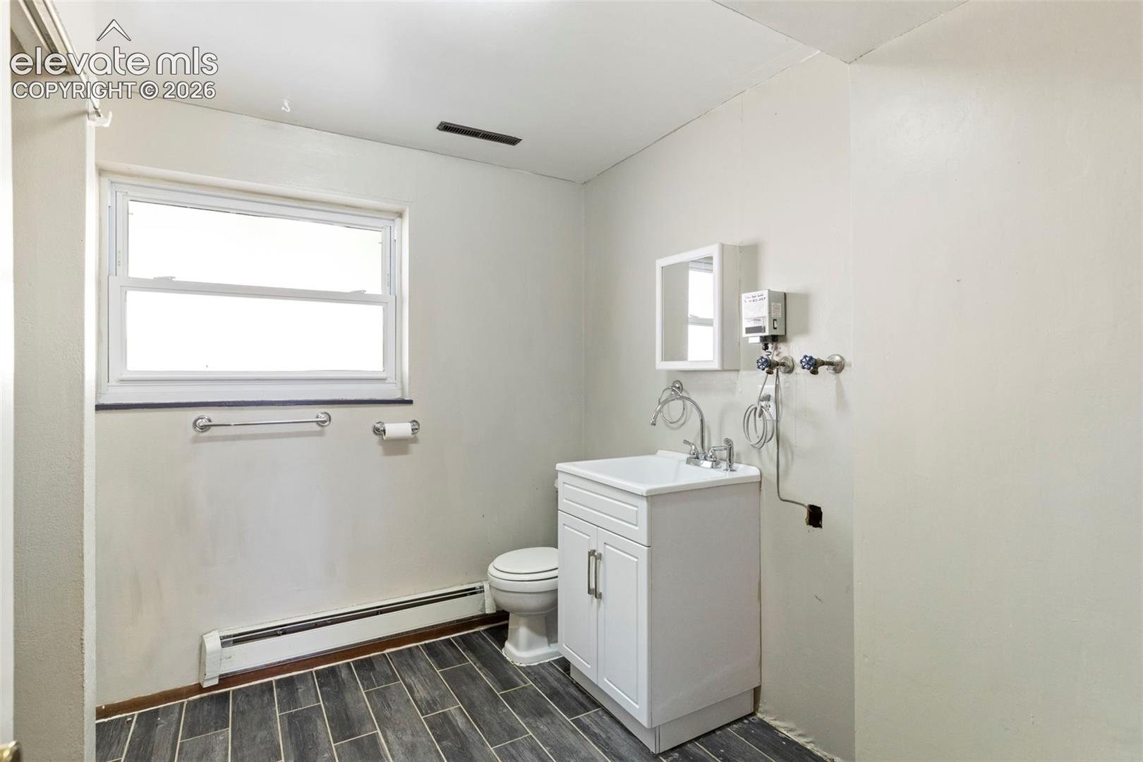 Lower Bathroom/laundry space