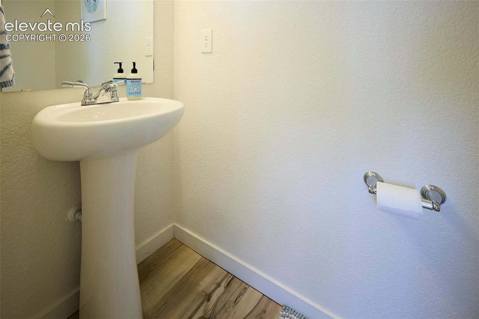 6934 Silvergrass Dr, Colorado Springs, CO 80927