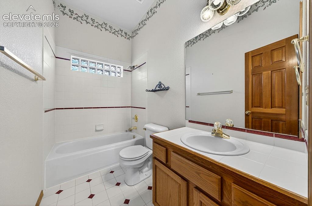 Main Bathroom on upper level