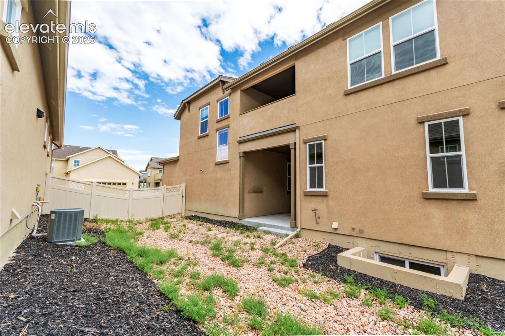 Photo 10 of 9767 Wolf Lake Drive, Colorado Springs