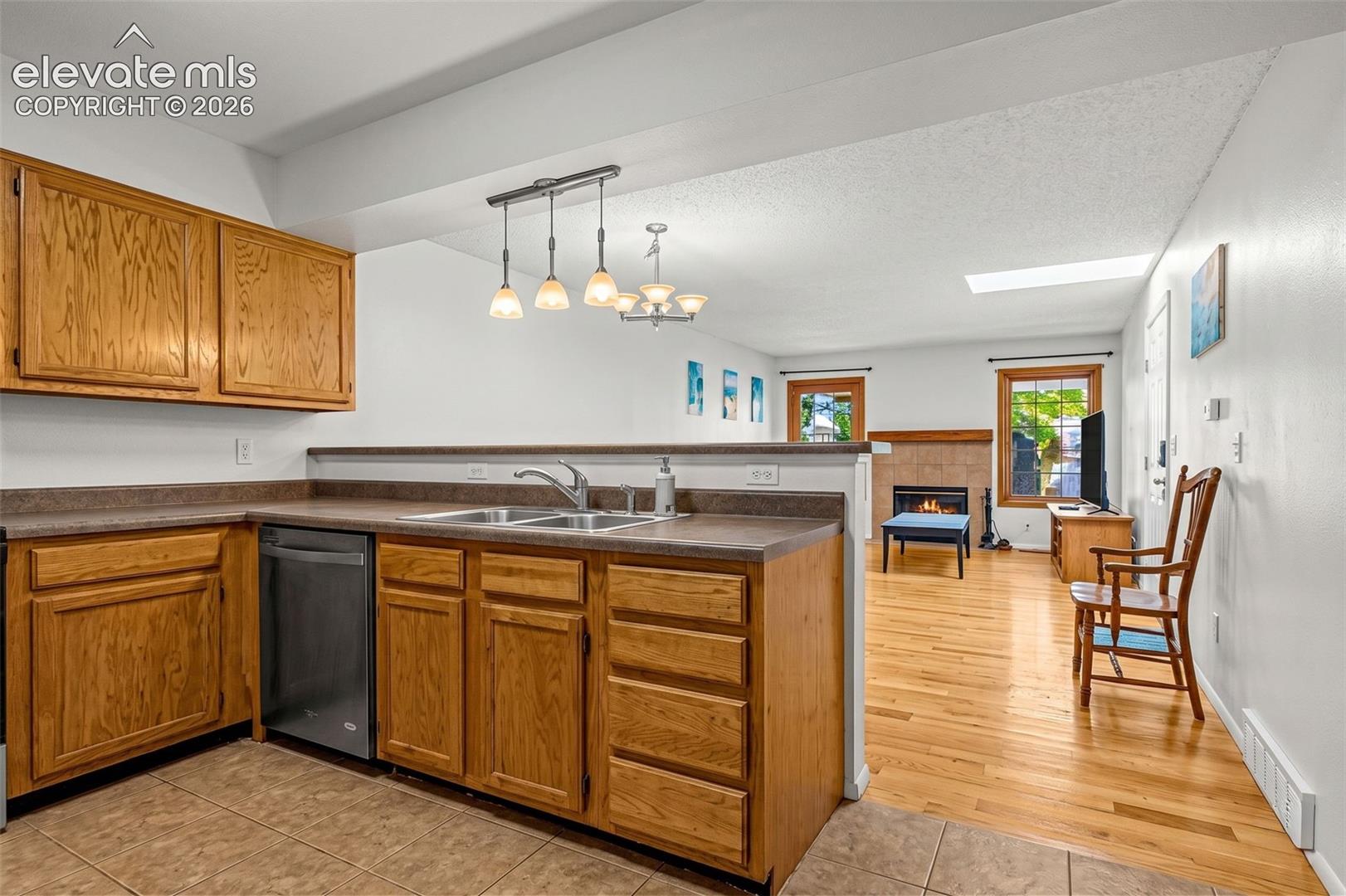 Photo 10 of 6515 Apex Court, Colorado Springs