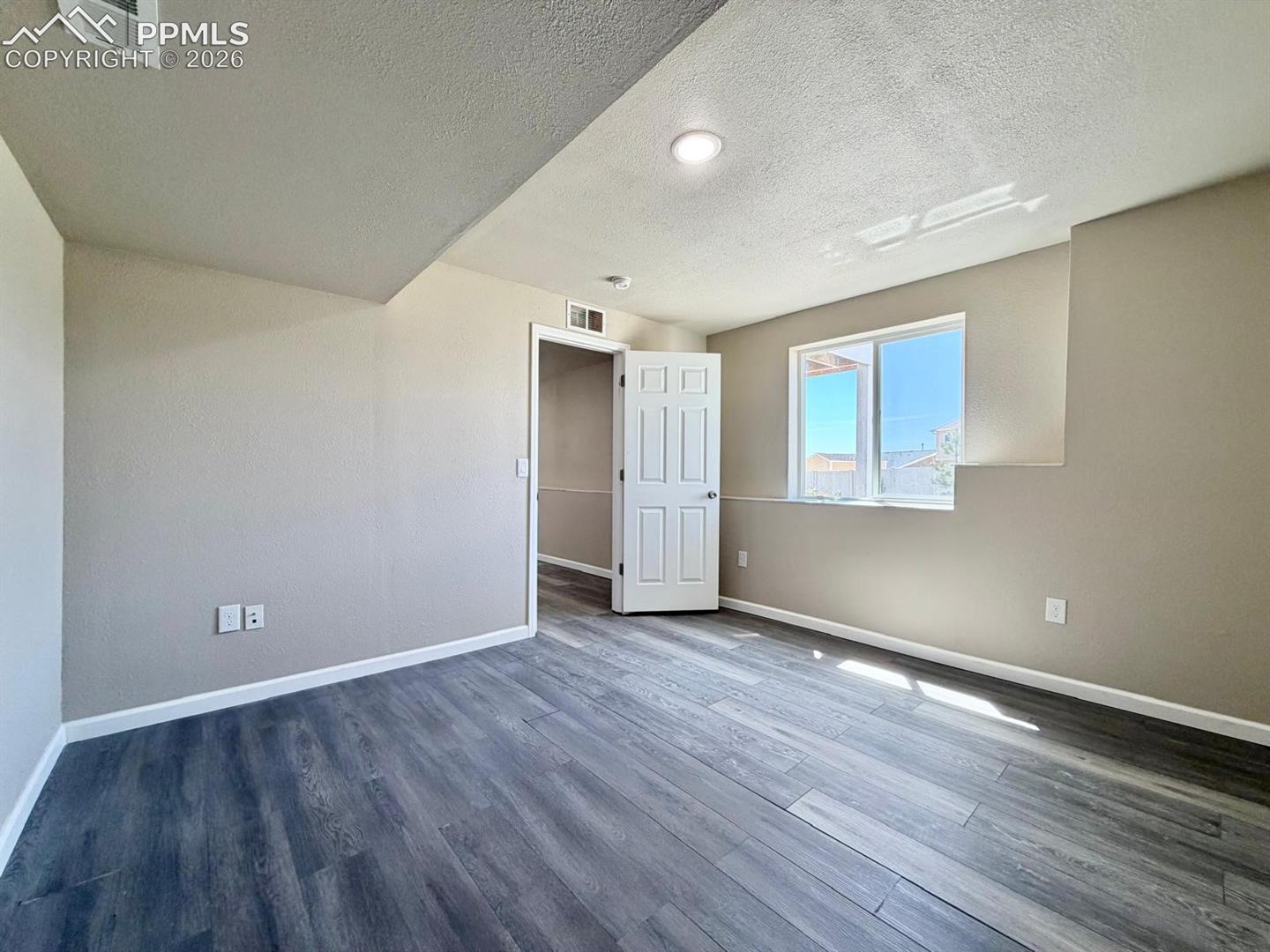 Bedroom5 in basement
