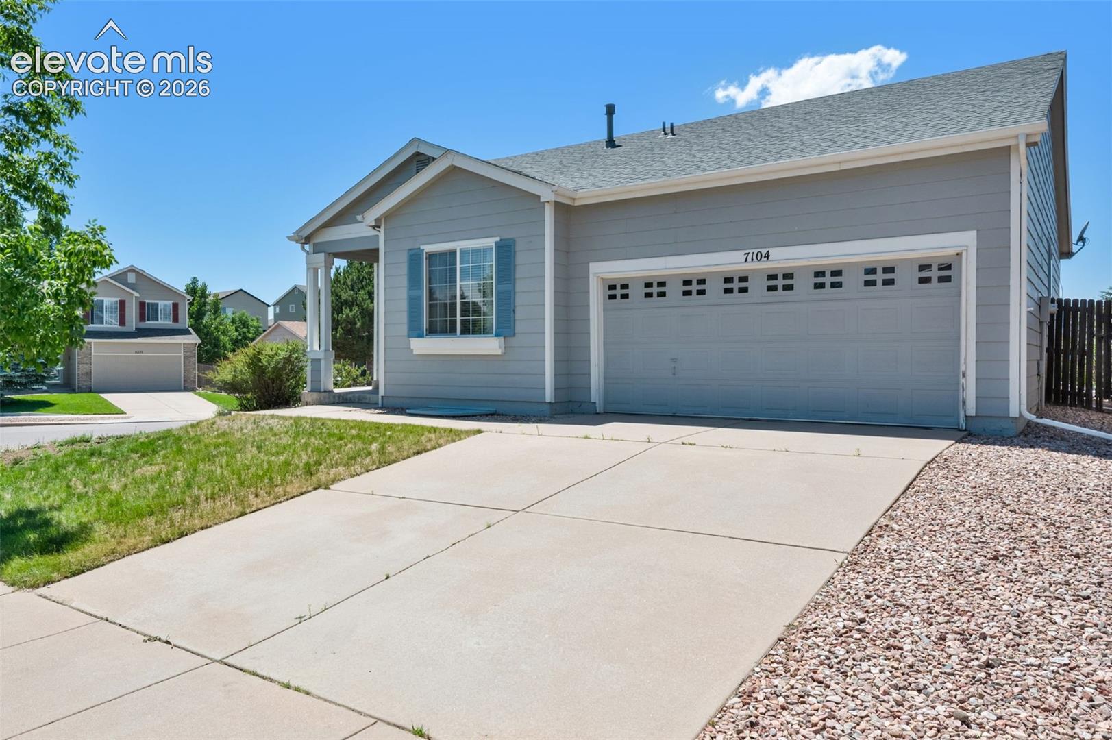 7104 Prairie Wind Dr, Colorado Springs, CO 80923