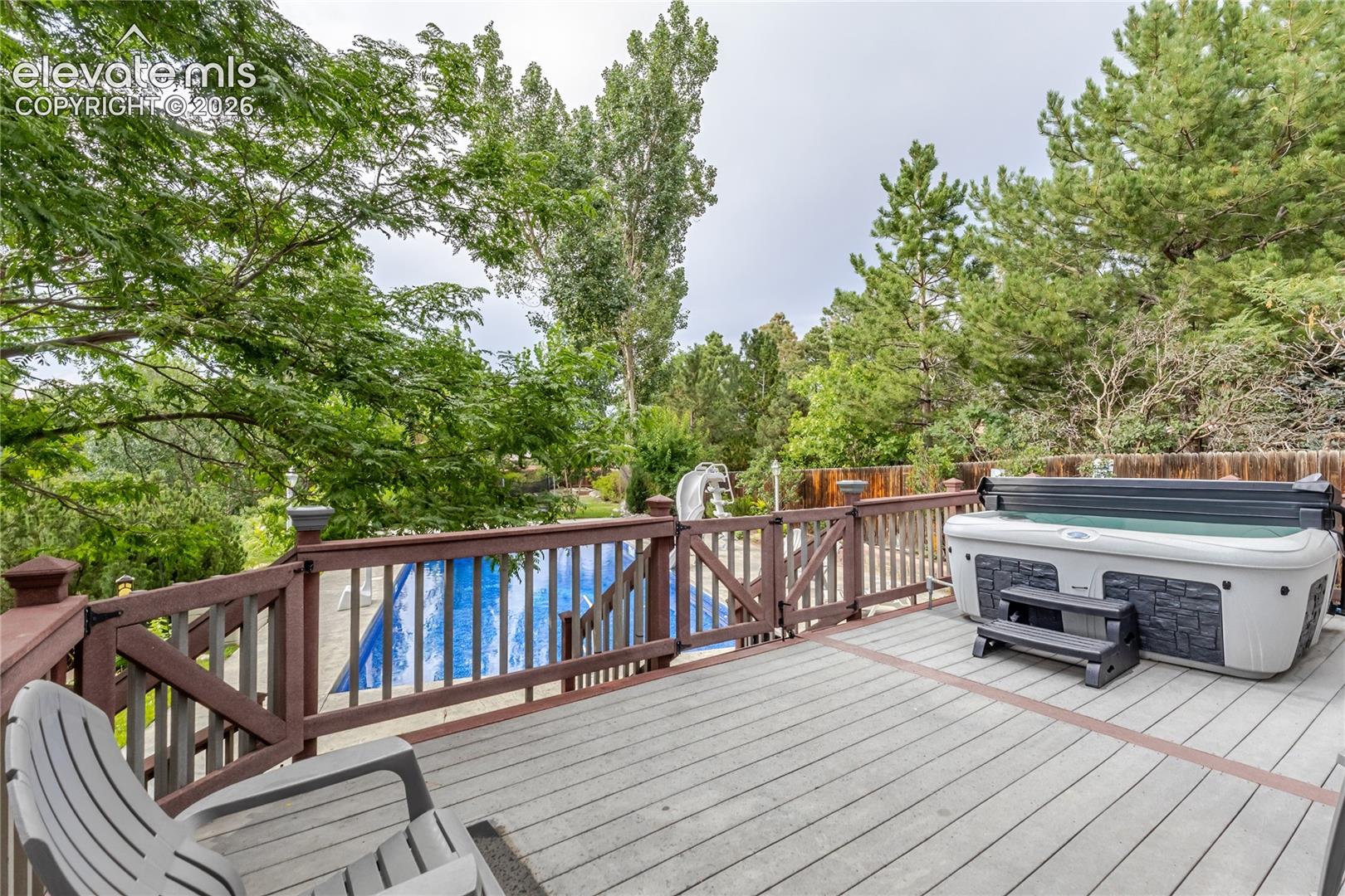 Photo 10 of 8720 Anglewood Court, Colorado Springs