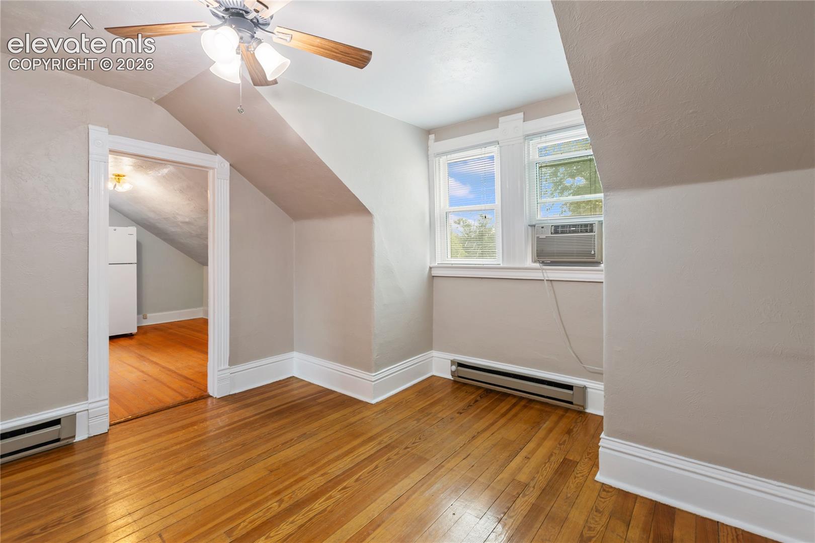 Apartment living room 