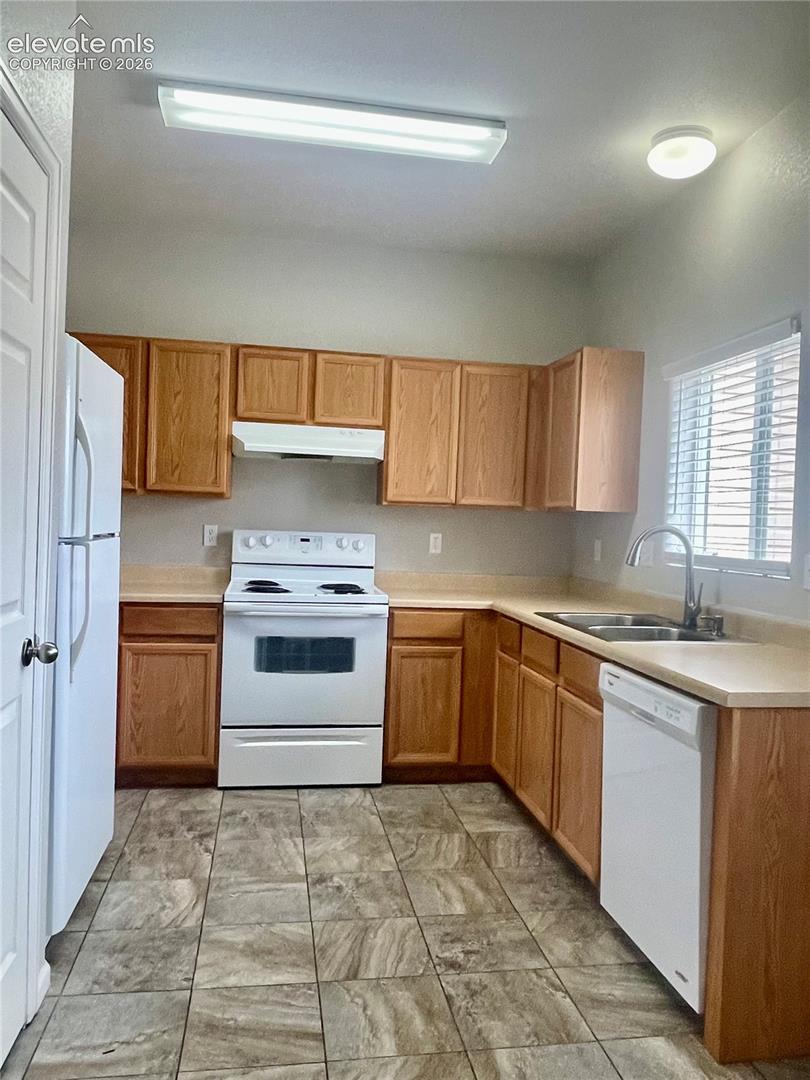 Photo 6 of 2146 Creekridge Point, Colorado Springs