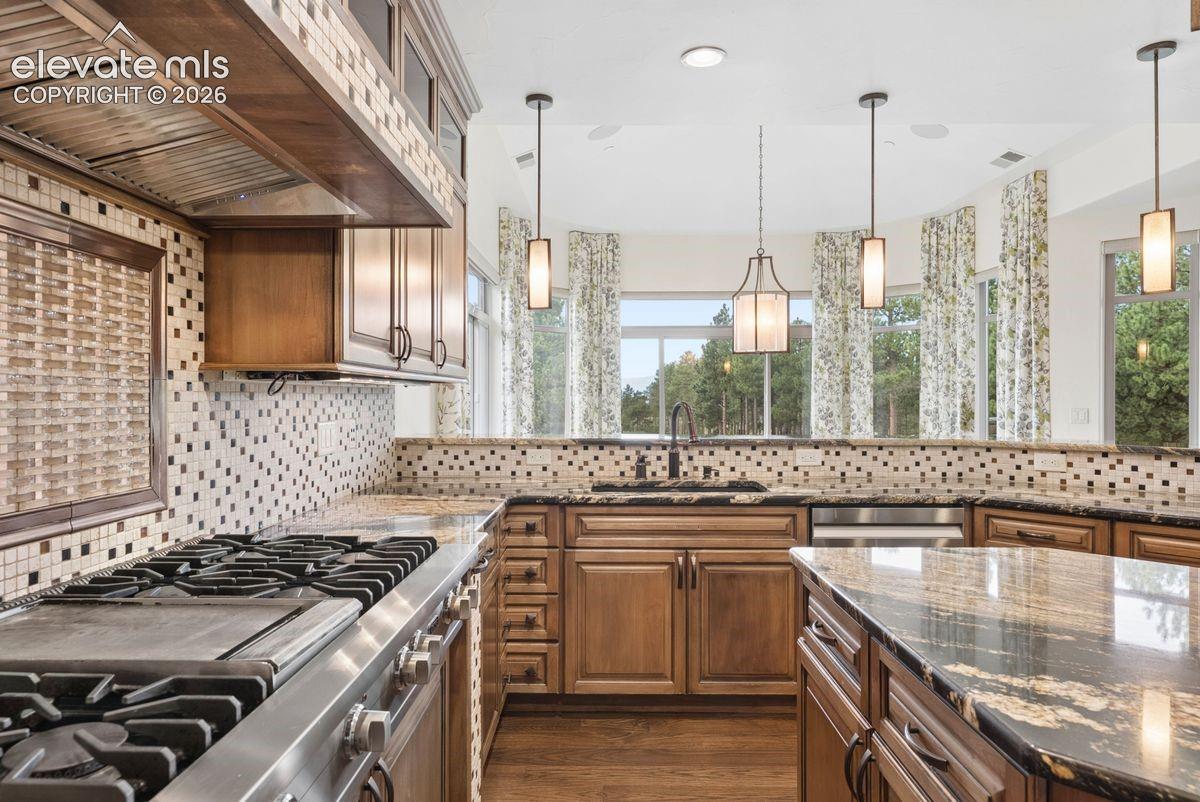 Photo 11 of 4455 Foxchase Way, Colorado Springs