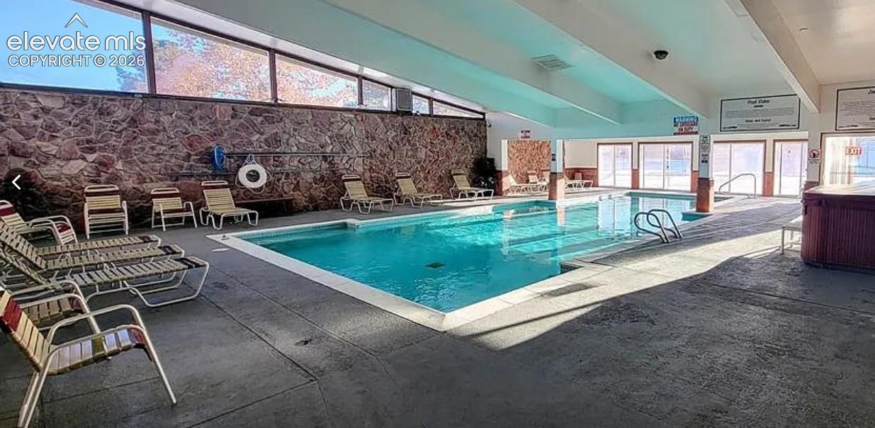 432 W Rockrimmon Blvd #B, Colorado Springs, CO 80919