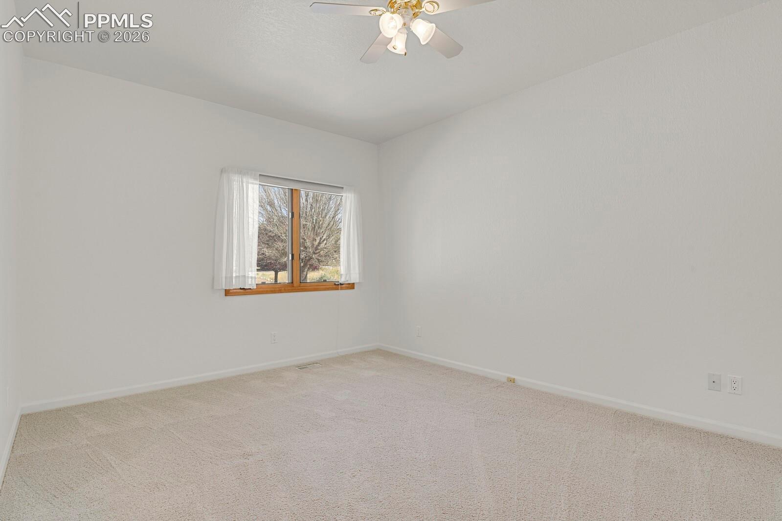 Photo 15 of 470 S Soaring Eagle Drive, Pueblo