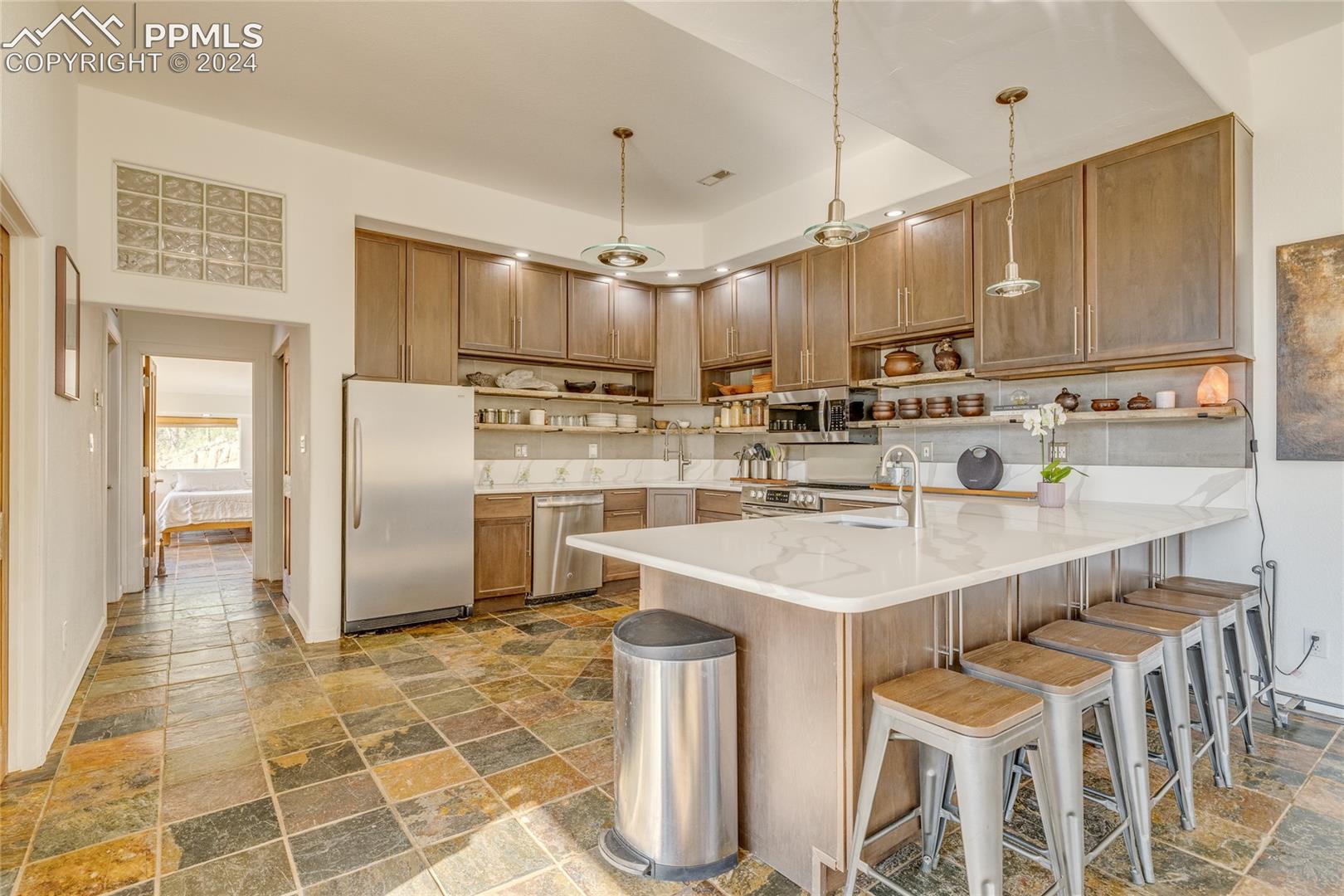 11150 W Highway 24, Crystola, CO 80819