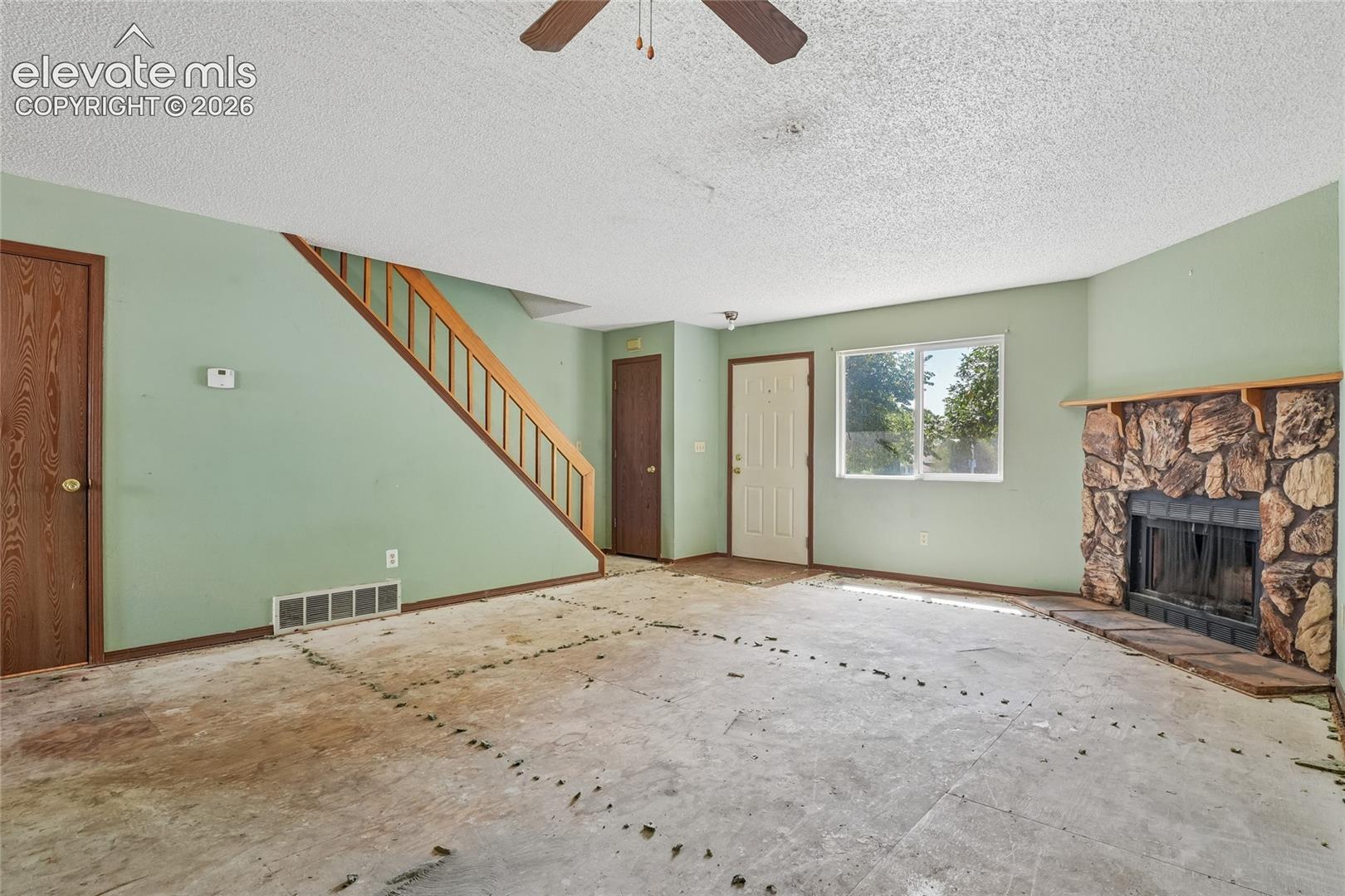 Photo 7 of 6964 Palmer Park Boulevard, Colorado Springs