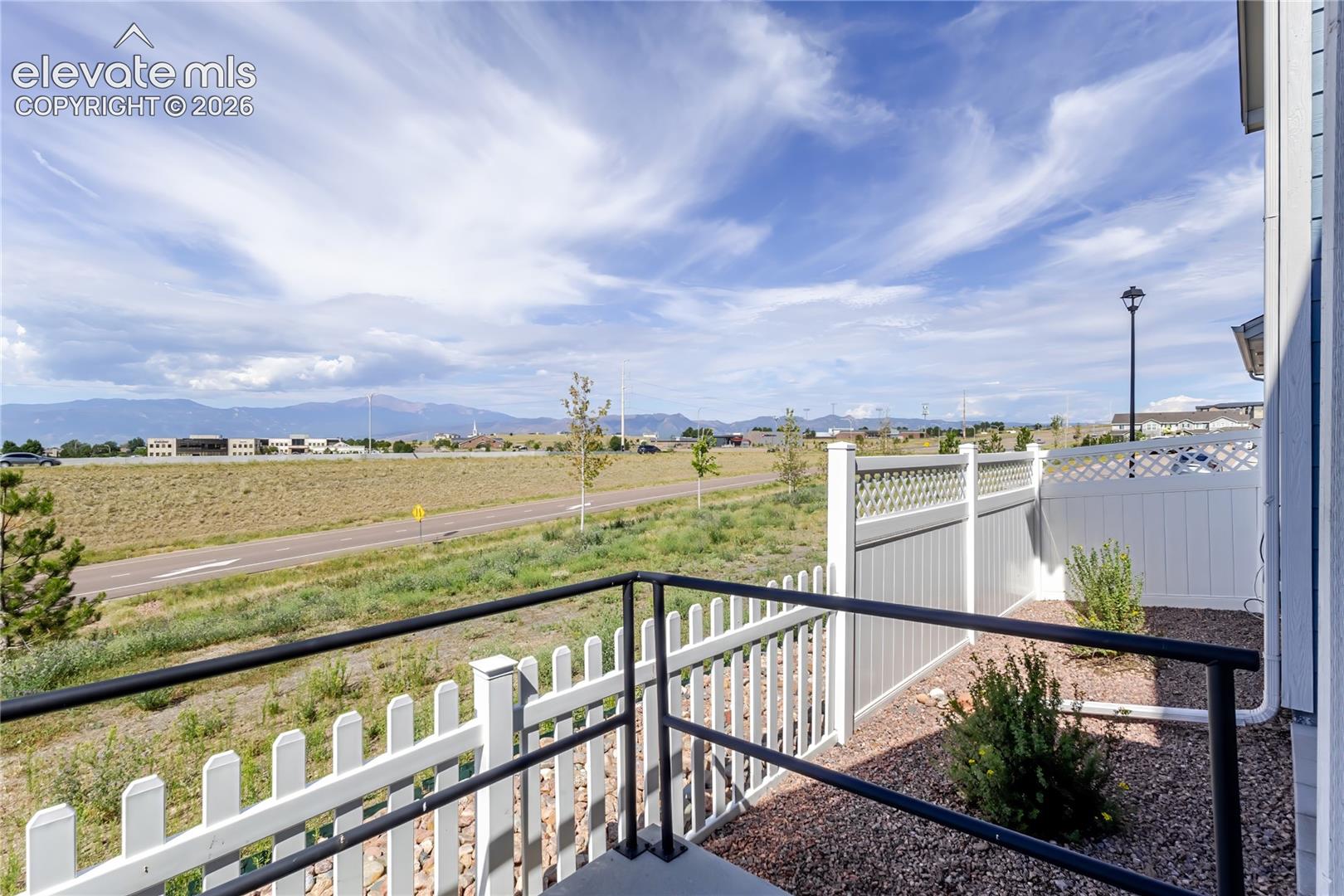 5211 Mountain Vista Hts, Colorado Springs, CO 80924