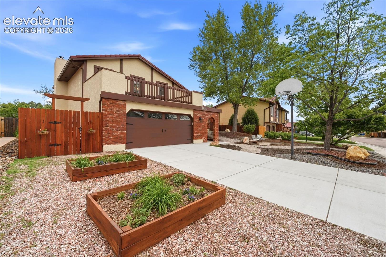 4055 Thundercloud Dr, Colorado Springs, CO 80920