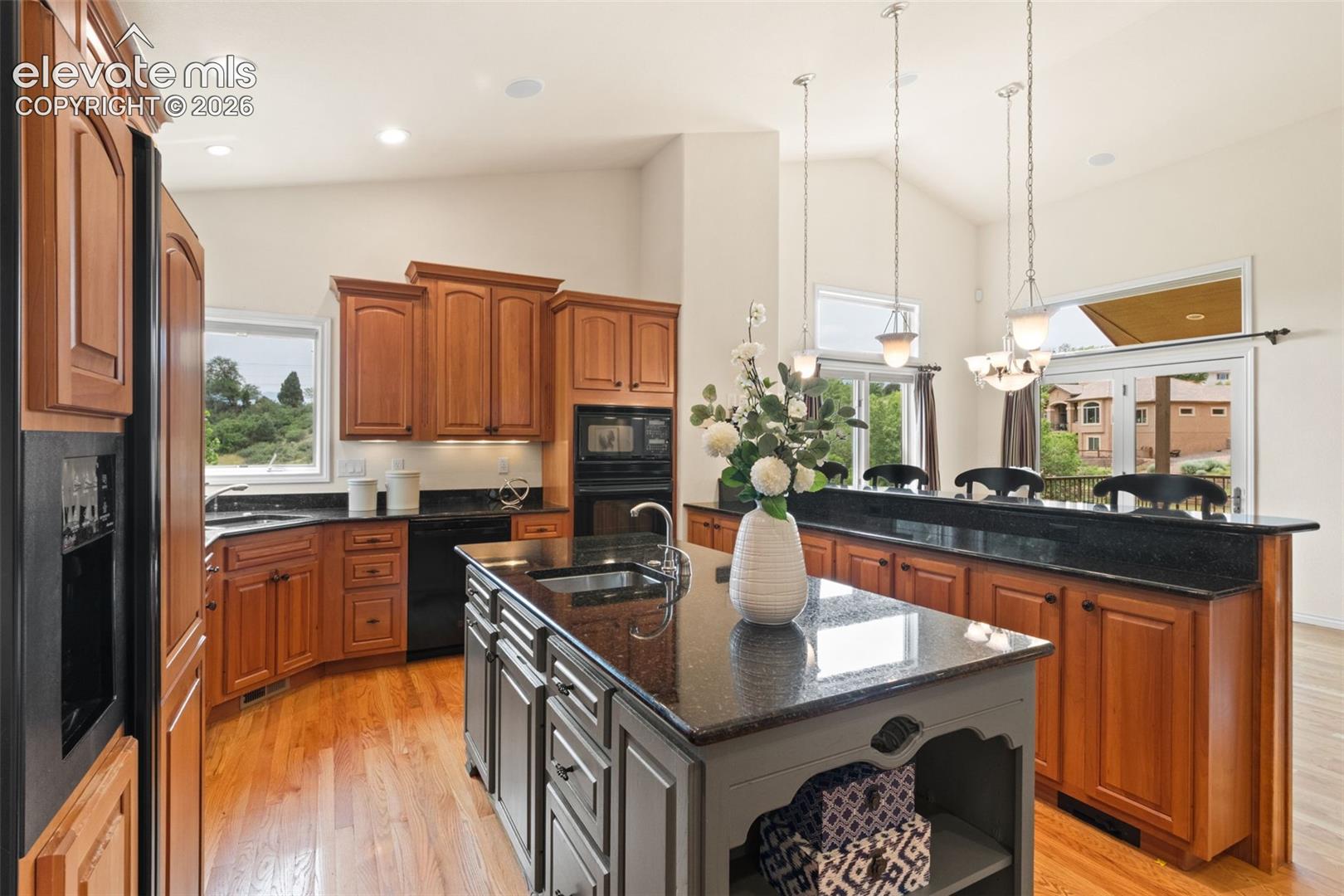 Photo 11 of 2425 Mesa Crest Grove, Colorado Springs